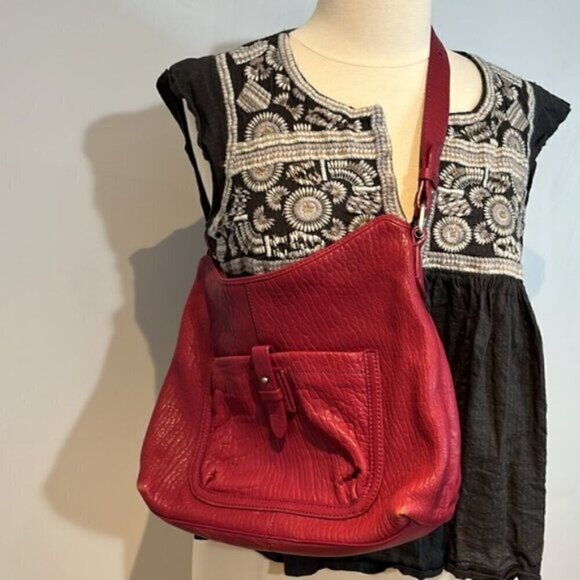 Cole Haan Buttery Soft Leather HeavyGrain Shoulder Bag in a magenta raspberry - Picture 10 of 10